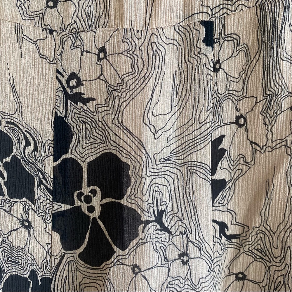 MARC JACOBS Size 2 Silk Skirt - Picture 4 of 11
